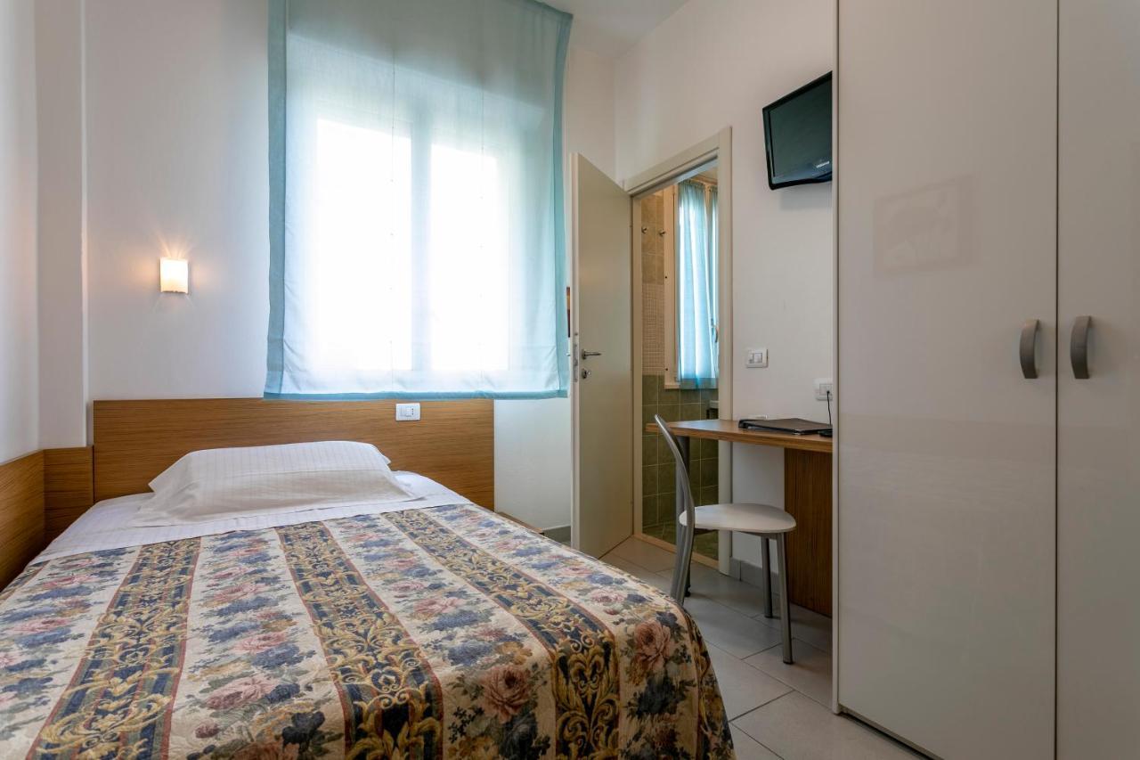 Hotel Baya - In Centro, Sul Mare Milano Marittima Zewnętrze zdjęcie