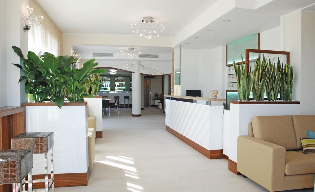 Hotel Baya - In Centro, Sul Mare Milano Marittima Zewnętrze zdjęcie